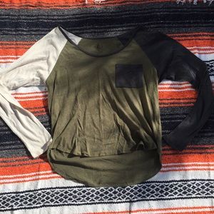 Volcom size large long sleeve tee